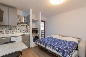 Tonale - Aurora Boreale studio - centro Aprica