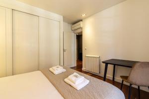 Exclusive Chiado Deluxe, elegant & spacious 3 BR