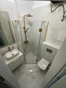 Tiny Square Apartment Old Town