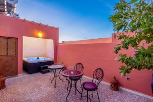 Riad Cherifa Breakfast and Jacuzzi Terrace