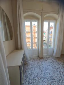 Sperlonga Center Home