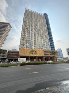 Canal View Studio AG Tower