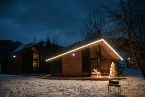 Cozy Wooden House near Gudauri