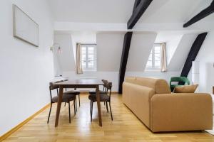 Cozy flat near Madeleine