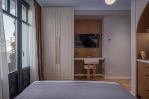 Mountain Pine Luxury Suites