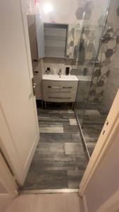 Chambre cosy dans superbe appartement tout équipé