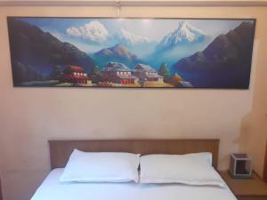 Moonlight guest house and newari food land