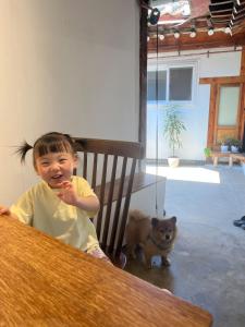 Private Hanok Gyeongbok 2min with Yard 2BR2BA 3beds 5guest LP beam