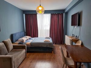 Gudauri Twins Blues - Mountain View