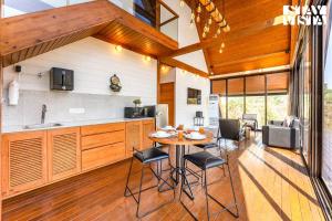 StayVista at Clairmont Arc with Balcony and WiFi