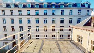 studio centre Bruxelles avec grand balcon pour 2personnes