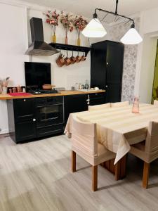 La Jacolouise Maison avec Jardin et Véranda vue sur la loire