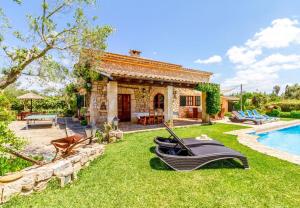 Villa Sergi Pollença by Renthousing