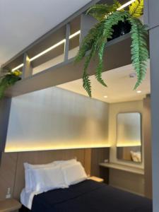 Jacuzzi e Piscina Aquecida • 120 m da Praia