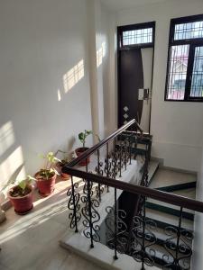 Singh Loft - Cozy 2nd Floor Penthouse