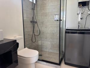 Moderno, centrico, wifi y zona de trabajo