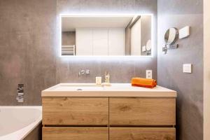 Seven Fifty Sea View