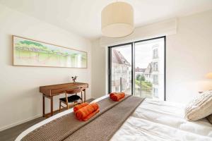 Seven Fifty Sea View