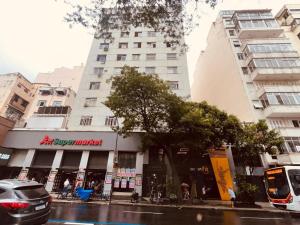 Apartamento de 1 Quarto na Praia de Copacabana