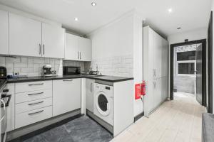Bright One-Bedroom Flat Near Brick Lane