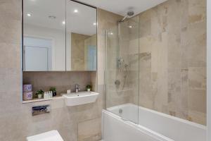 Modern Chiswick Apartment