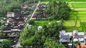 2BDR Villa Aurelia - Construction nearby