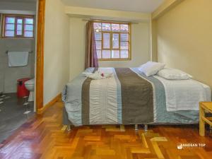 Family Space with Bathtub in Tandapata