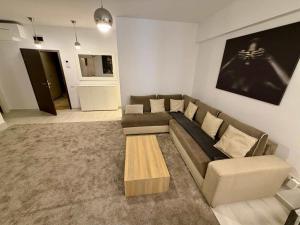 Modern Luxury studio downtown by Managr