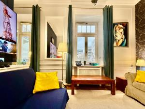 DECOR metro WiFi 300 Mbs 65TV Netflix HBO