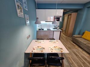 Evdo Apartments F4 Royal Studio