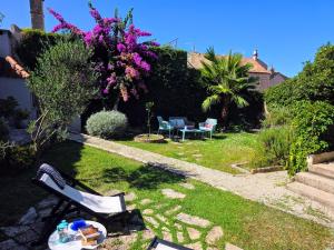 Villa Franca - with private garden, near beach