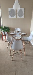 Cómodo y acogedor departamento, cercano centros comerciales y estación de trenes