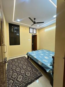 Ahmeds Guest House 3BHK Semi Furnish102