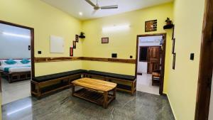 THE LUXE - Pondicherry - BMC