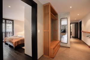 Denali Apartment by HomeFlow