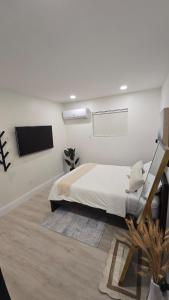 Modern Suite with Kitchen Prkng Near Disney and DTLA