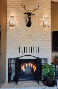 The Raven Room at Stag and Sparrow