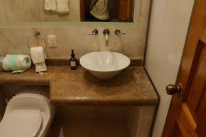 Depa 101B en Huatulco con alberca y balcón a 5 min playa