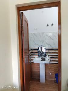 Himadri Homestay Sari Devriyatal