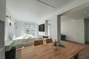 White Rose Athens Residence