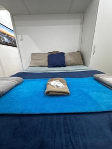 Apartamento em Copacabana Posto 5 - 200m da praia - Portaria 24h