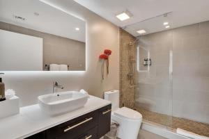 Bright and Spacious Studio Miami Retreat