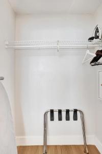 Bright Studio at The Arya City and Bay Access