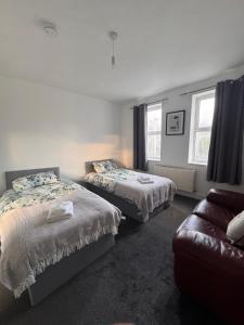 NextDoor Morden