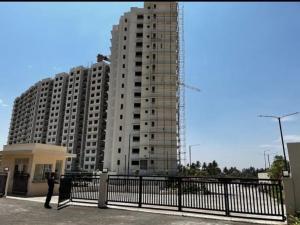 Luxury Flat Escape Spacious, Stylish and Affordable