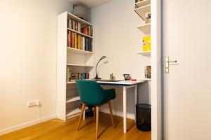 Le République - Proche Métro Carnot L11