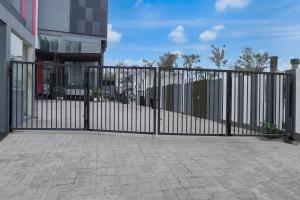 Super Townhouse Gomti Nagar Matiyari