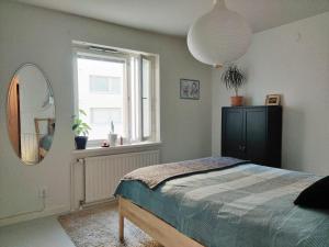 Valoisa kolmio Kuopion keskustassa kahdella makuuhuoneella