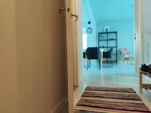 Valoisa kolmio Kuopion keskustassa kahdella makuuhuoneella