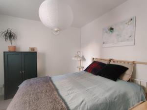 Valoisa kolmio Kuopion keskustassa kahdella makuuhuoneella